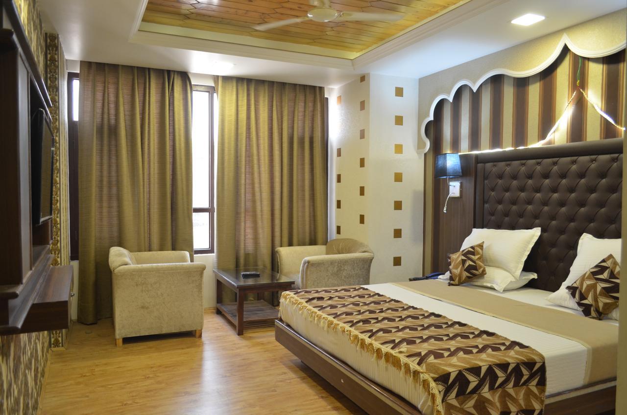Hotel The Valley View Kashmir Srīnagar 외부 사진