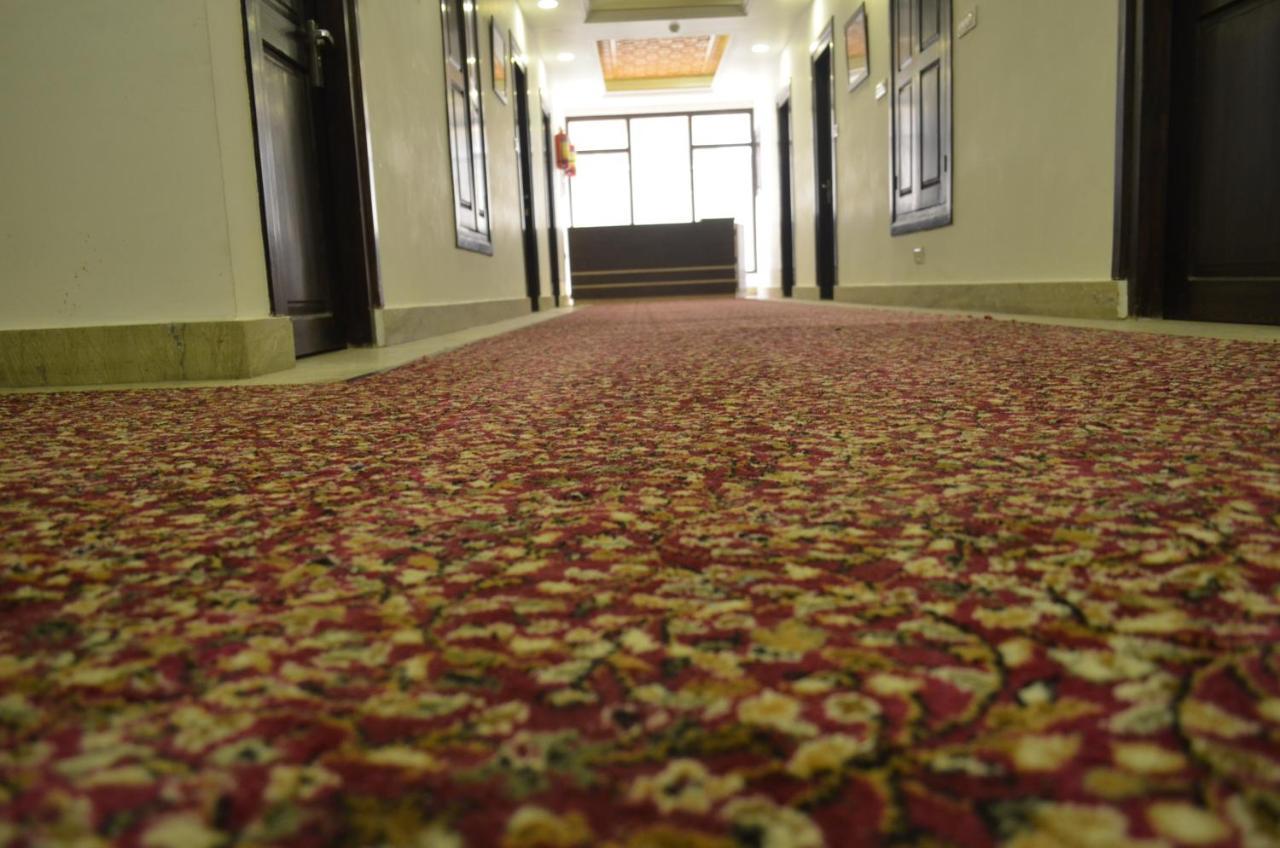 Hotel The Valley View Kashmir Srīnagar 외부 사진