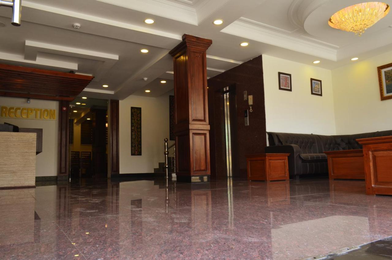 Hotel The Valley View Kashmir Srīnagar 외부 사진